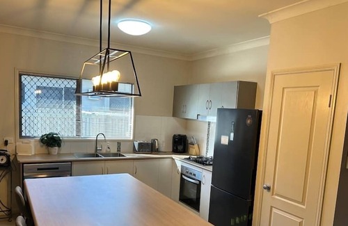 Douglas House | Paddington Place Summ