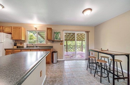 Ainaloa House | Pahoa Home w/Fenced-In Yard: Near Hilo & Parks