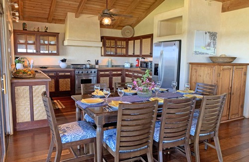 Kuau House | Paia beach house with huge ocean view and only one minute walk to Kuau beach