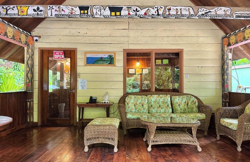 Meyungs Cabin | Palau Carolines Resort
