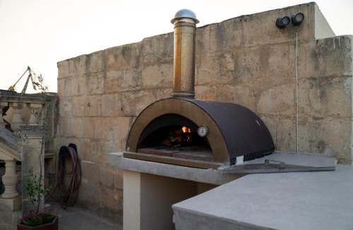 Qormi Villa | Palazzo Leone - 3 Cities Luxury