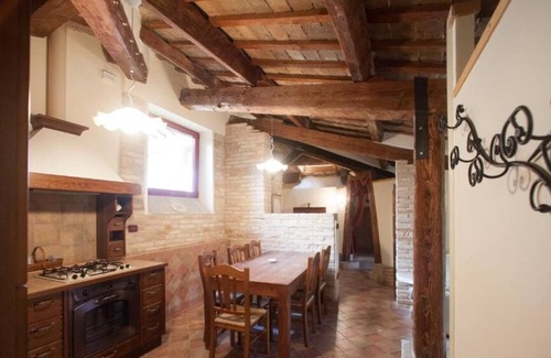 Corinaldo House | Palazzo Meraviglia - Albergo Diffuso