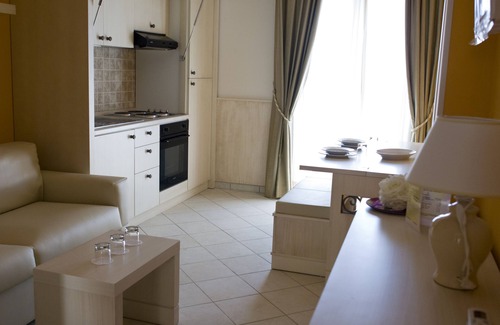 Bovalino Marina Apartment | Palazzo Reginella Residence Hotel