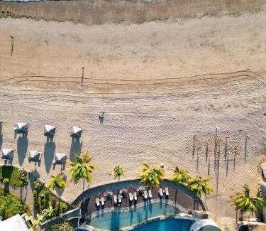 Ambondrona Resort | Palm Beach Resort & Spa