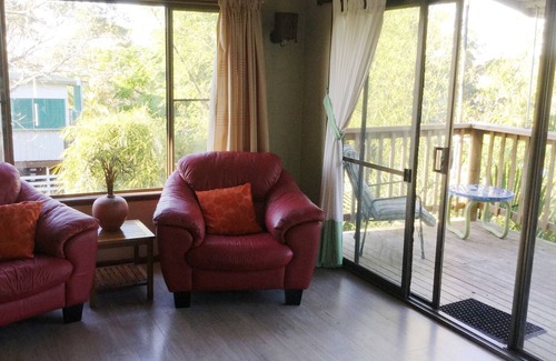 Nambucca Heads Cottage | Palm Cottage @ Nambucca Heads
