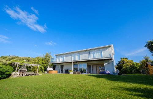 Ostend Villa | Palm Ridge - near Onetangi & Palm Beach