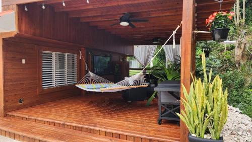 Aguada Apartment | Palm's Luxury Suite with Private Jacuzzi