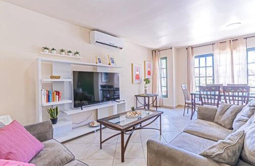 Kamay Apartment | Palma Divine Condo-2BR-2BTH-Pool
