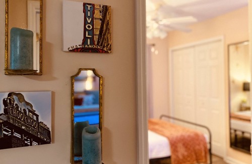 East Brainerd Cottage | Palmera-πππΈπ
π¦ Cottage Apartment|5 Min-Hamilton Place|Private Entrance