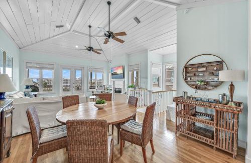Holiday Isle House | Palmetto Cottage At Destin Pointe Resort