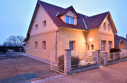 Maglod Apartment | Palmy Apartmanhouse Maglód