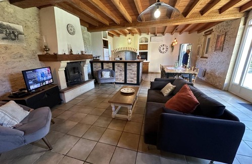 Larbey House | Paloumat - Larbey - Gîte