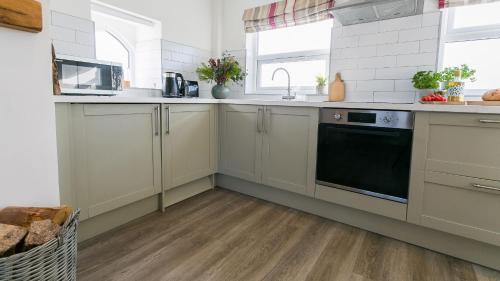 Ty Croes House | Pandy Aberffraw