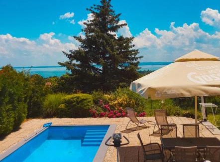 Csopak Apartment | Panorama Apartman