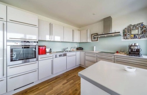 Montreux Villa | Panoramic Holiday Villa in Montreux