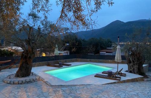 Geni Villa | Panoramic lagoon view
