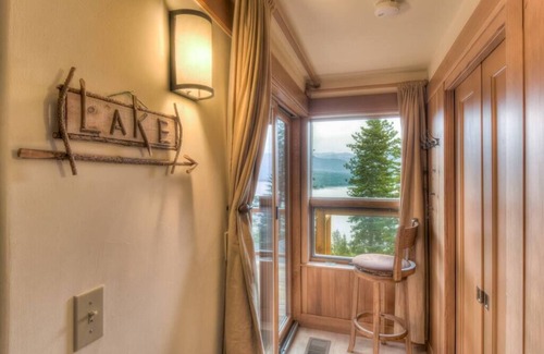 Crystal Bay House | Panoramic lake view in Crystal Bay