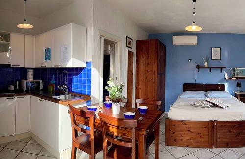 Gazzelli House | Panoramic Rural House With Garden