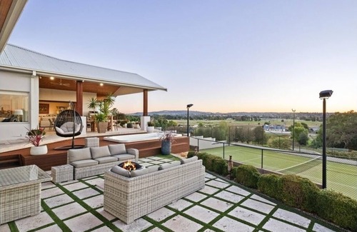 Kelso House | Panoramic Views Over Bathurst