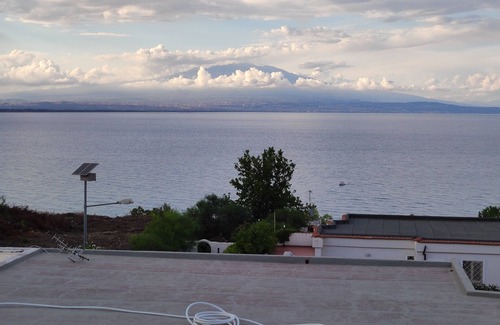 Costa Saracena-Castelluccio Cottage | Panoramic villa 100 mt from the sea two floors and terrace