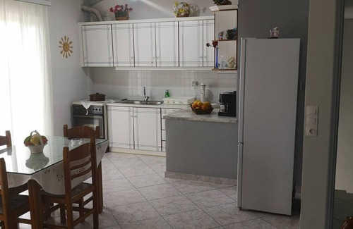 Akrogialion Apartment | Panos & Antzy Apartments