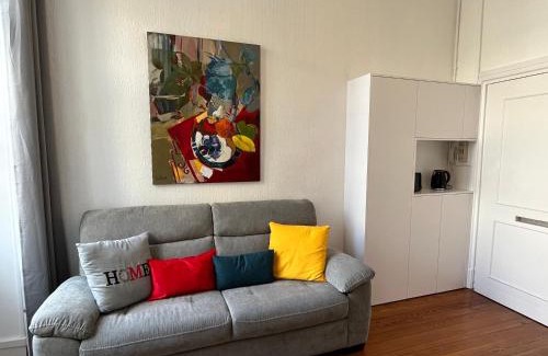 Hastings Apartment | Paon, Coquet appt avec parking à Caen