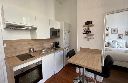 Hastings Apartment | Paon, Coquet appt avec parking à Caen