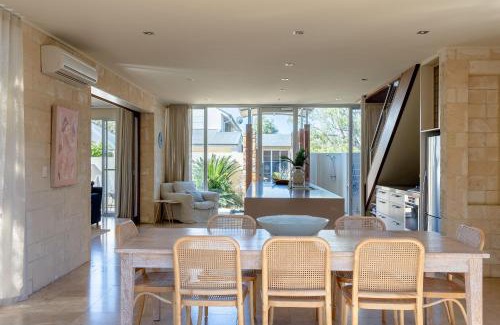 Naturaliste House | Paperbarks I Private Properties