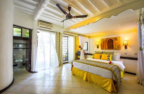 Galu Hotel | Papillon Lagoon Reef