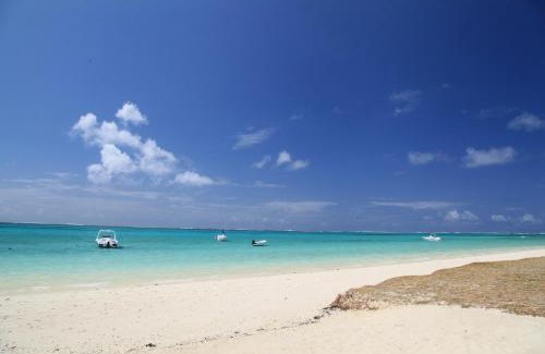 Pointe D'esny Apartment | Paradise Beach Luxury Beachfront Apartment Pointe d'Esny