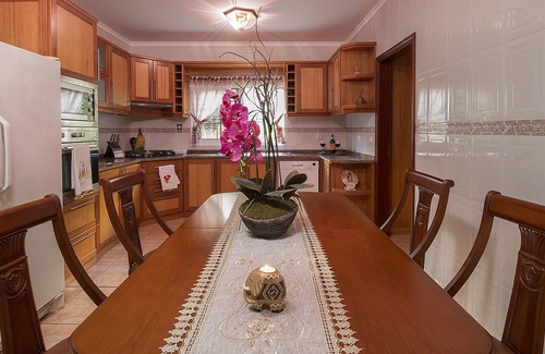 Estrela da Calheta House | Paradise House Calheta. Whole house with 3 bedrooms, 1 km from calheta beach