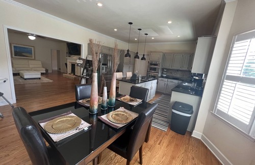 Marietta House | Paradise in East Cobb with pool
