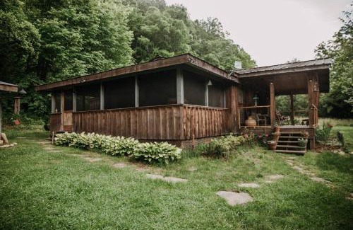 Barnardsville House | Paradise Mountain Getaway!