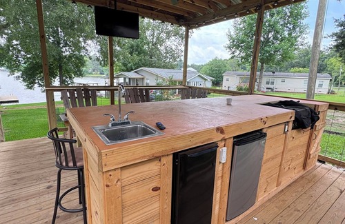 Cobb House | Paradise On Lake Blackshear