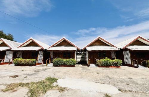 Buriram Province Hotel | Paradise Resort Buriram