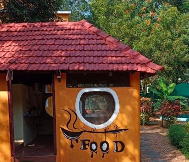 Auroville House | Paradise Vana Vilasa Homestay with Swimming pool