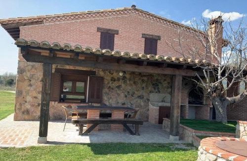 Gavilanes House | Paraje Navazos