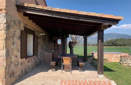 Gavilanes House | Paraje Navazos