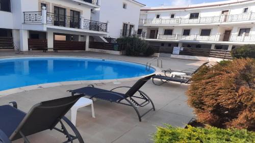 Tersefanou Apartment | Paramount Gardens Resorts C201