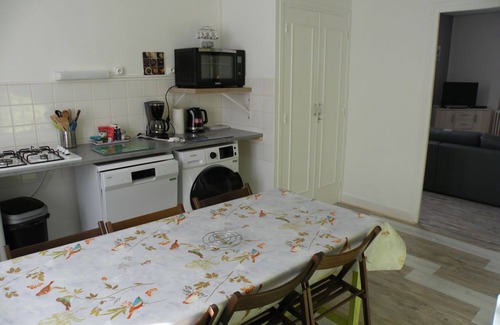 Orcival Apartment | Parc Naturel des Volcans d'Auvergne, Sancy, Orcival.