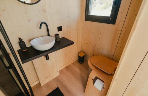 Faverolles Ski Chalet | Parcel Tiny House - 20 minutes from Beauval Zoo