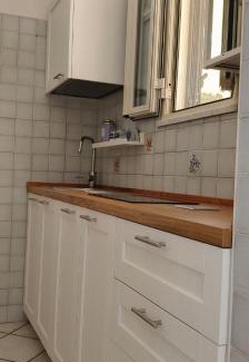 Erchie Apartment | Paride's House