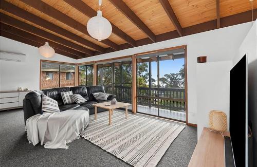 Surf Beach House | Park and Relax