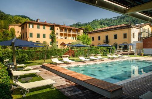 Bagni di Lucca Hotel | Park Hotel Regina - with air-condition and outdoor heated pool