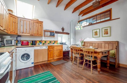Boarhills Cottage | Park Mill Cottages | The Granary