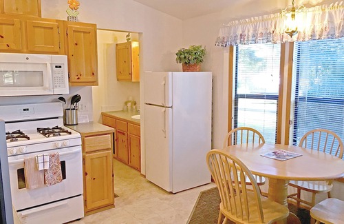 Florence Hotel | Park Motel and Cabins