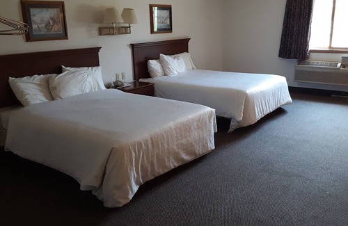 West Bend Hotel | Park View Inn & Suites and Conference Center