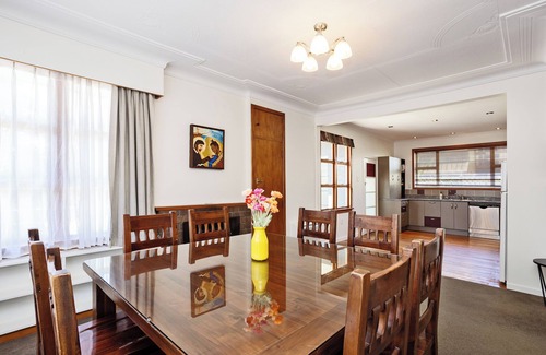 Invercargill City Centre House | Park View - Spacious inner City Home - 4 bedrooms