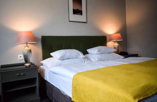 Dalovice Hotel | Parkhotel Carlsbad Inn