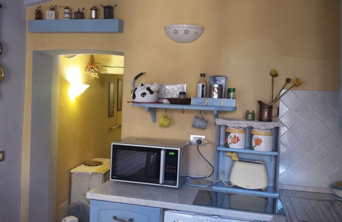 Parma City Centre Apartment | Parma City Centre with Patio